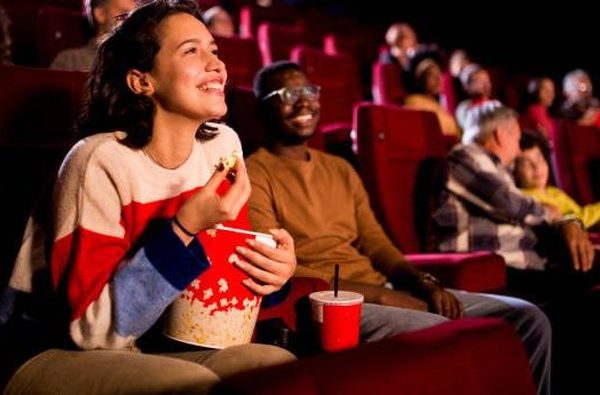 Jadwal Bioskop Surabaya Hari Ini, Malam Minggu Mau Nonton Apa